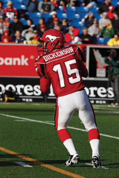 Dickenson threw for 22,913 yards in the Canadian Football League, becoming the league's all-time leader in passing efficiency.
