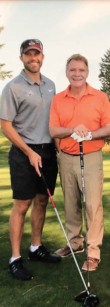 UM President Seth Bodnar and UMAA Chair Wayne Nelson on the golf course