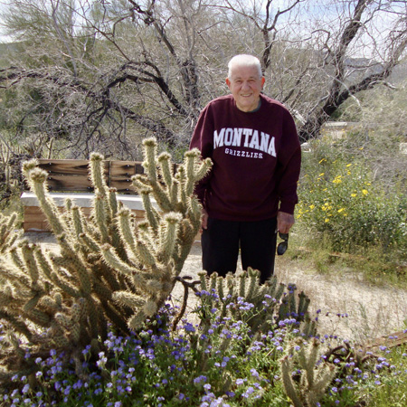 Retired Col. Valley Swan, ’51, takes the Griz to a southwestern habitat during a recent trip to the Anza Borrego Desert State Park in California. Swan, 91, spent the day searching for wildflower and cactus super blooms with his family. 