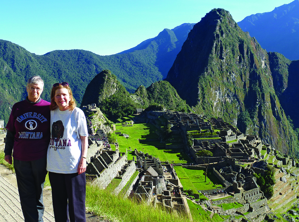 Nancy Halverson Cabe and Linda Phillips Knoblock in Peru